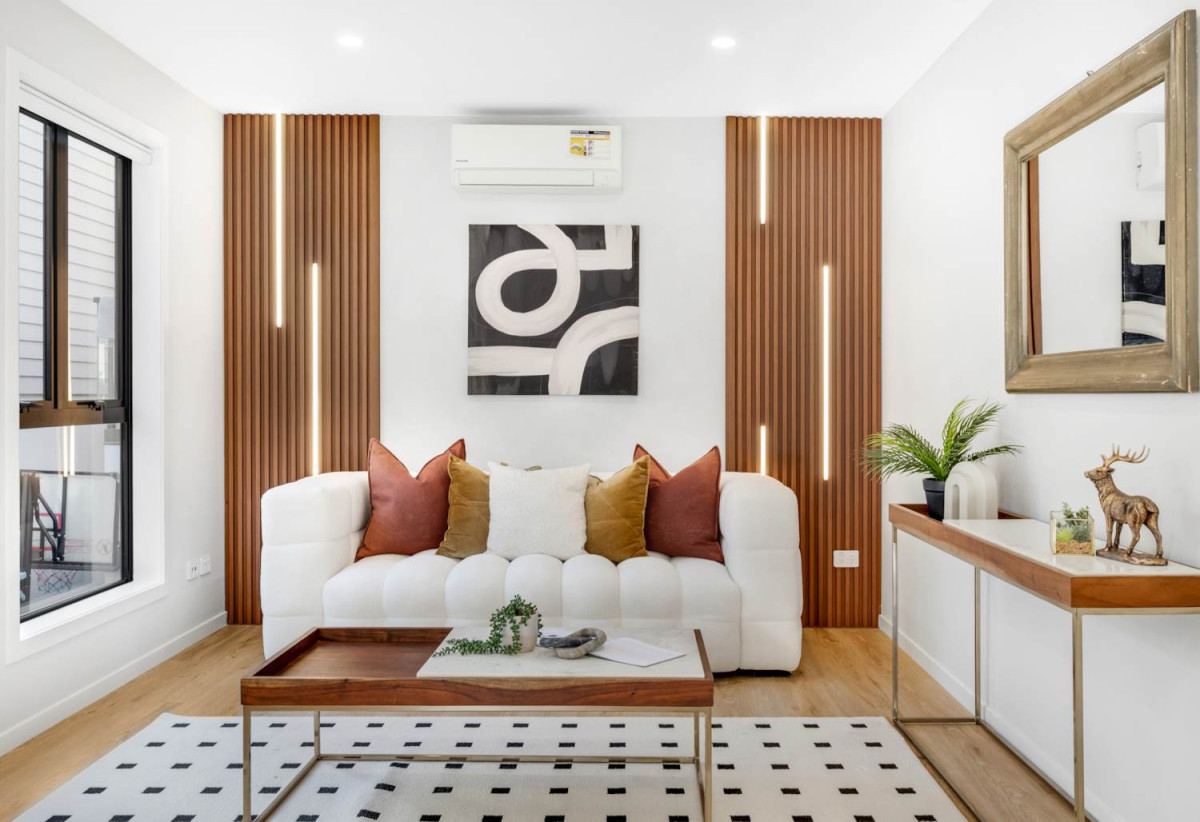 Double Grammar school zone, Standalone 3 beds (2 ensuites) 3 baths home with garage, 1 ensuite ground floor, 0.8 km to Epsom Girls’ Grammar School, 1.6 km to Auckland Grammar, 6/26 Epsom Avenue, Epsom, Auckland