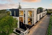 10-Year Master Build Guarantee, Built in lift, 260m2 Standalone freehold 4 beds (4 ensuites) 4.5 baths house with double garage, 4 ensuites, close to beach, shops, schools, 0.8 km to Takapuna School, 6/4 Tennyson Avenue, Takapuna, Auckland