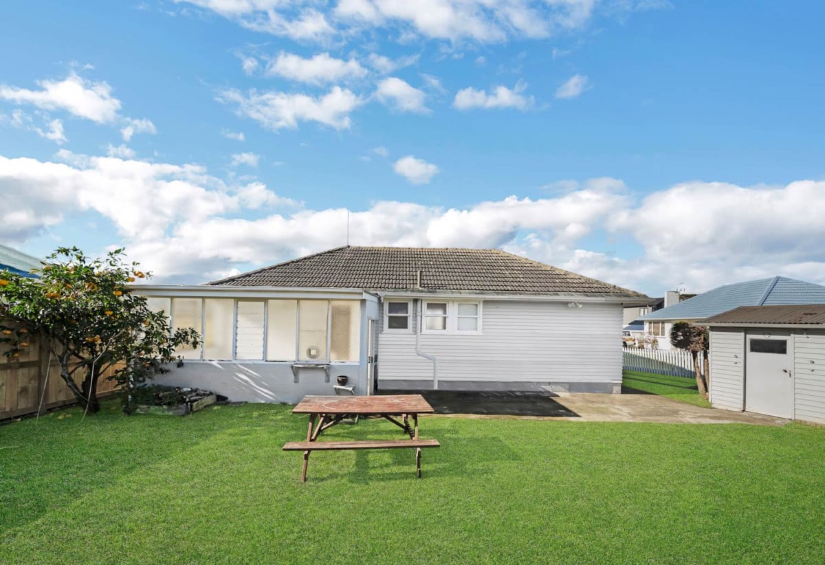 673m2 section, 3 beds 1 bath house, Separate double garage plus a separate single garage, Fully fenced with a secure gate, 5 Bowen Street, Manurewa, Auckland