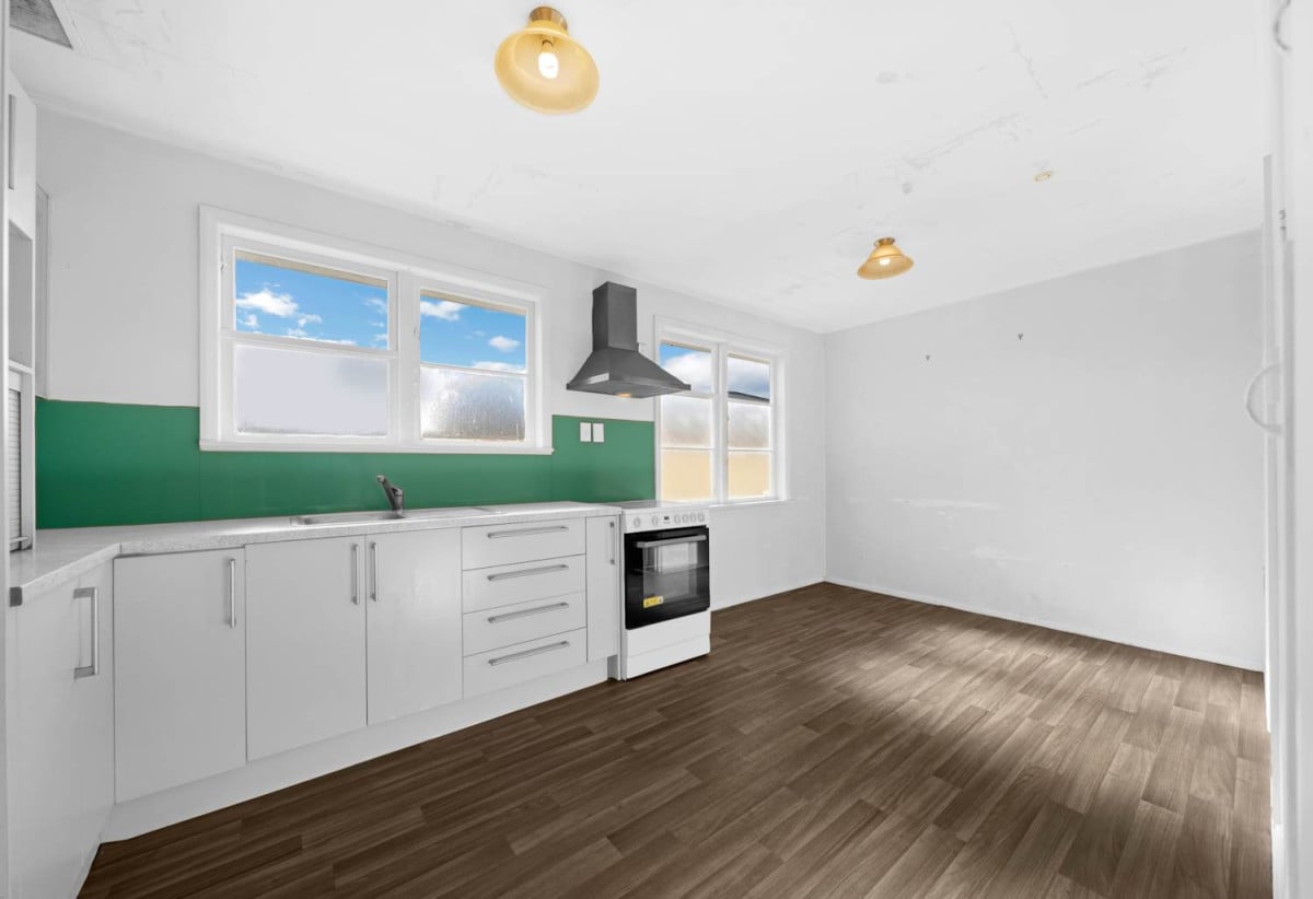 673m2 section, 3 beds 1 bath house, Separate double garage plus a separate single garage, Fully fenced with a secure gate, 5 Bowen Street, Manurewa, Auckland