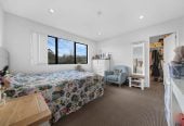 MUST SELL FAST, 140m2 3 beds 2 baths home with car park, 33/5 Perekia Street, Albany, Auckland
