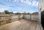 MUST SELL FAST, 140m2 3 beds 2 baths home with car park, 33/5 Perekia Street, Albany, Auckland