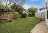 Motivated vendors, Renovated 3 beds + rumpus room 2.5 baths house with car parks, 3 beds 1 bath upstairs, Downstairs a large rumpus room or fourth bedroom with its own bathroom and a separate entrance. 2/523 Glenfield Road, Glenfield, Auckland