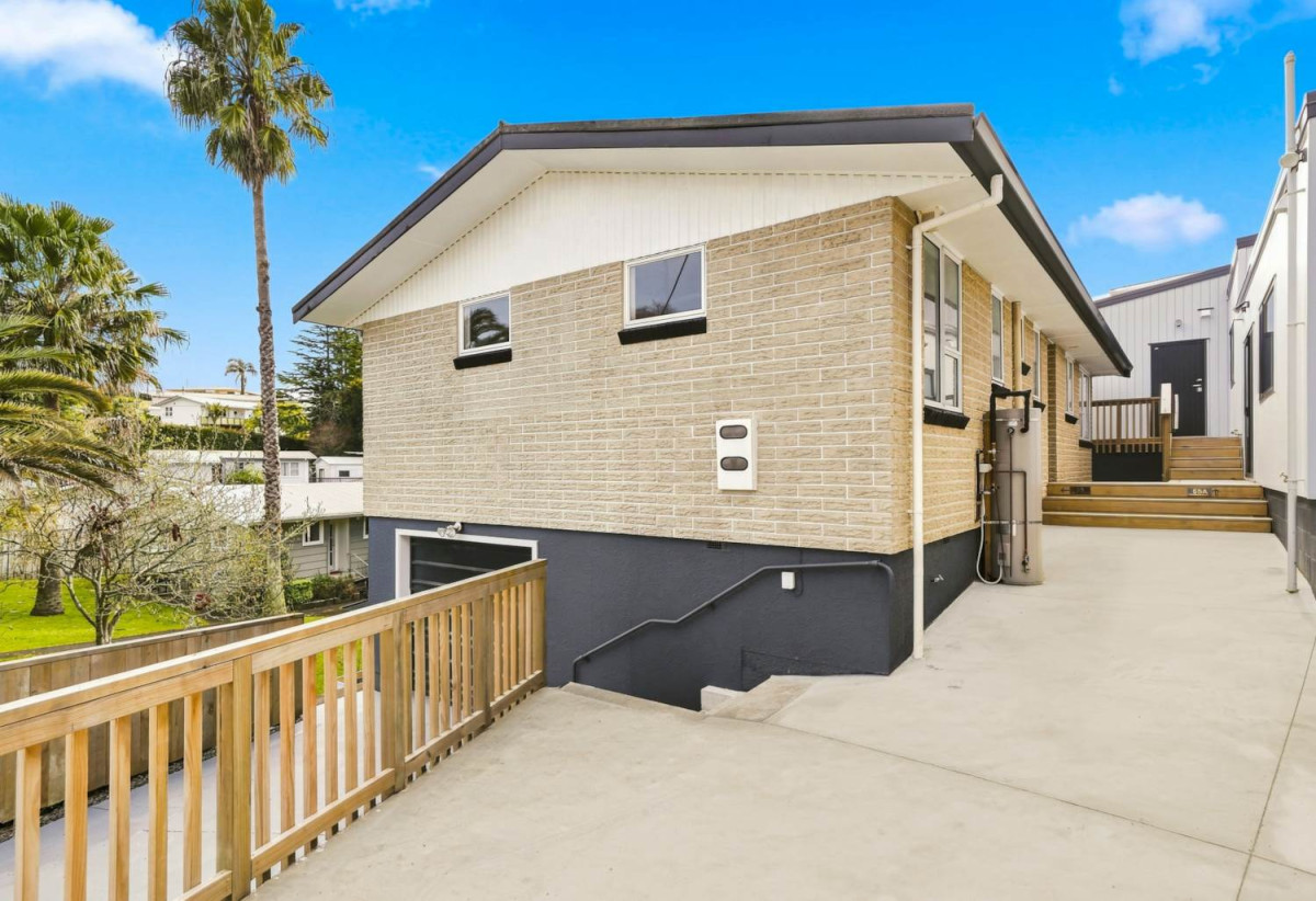 404m2 section, Renovated 3 beds 1 bath house with garage, 55 Peach Road, Glenfield, Auckland