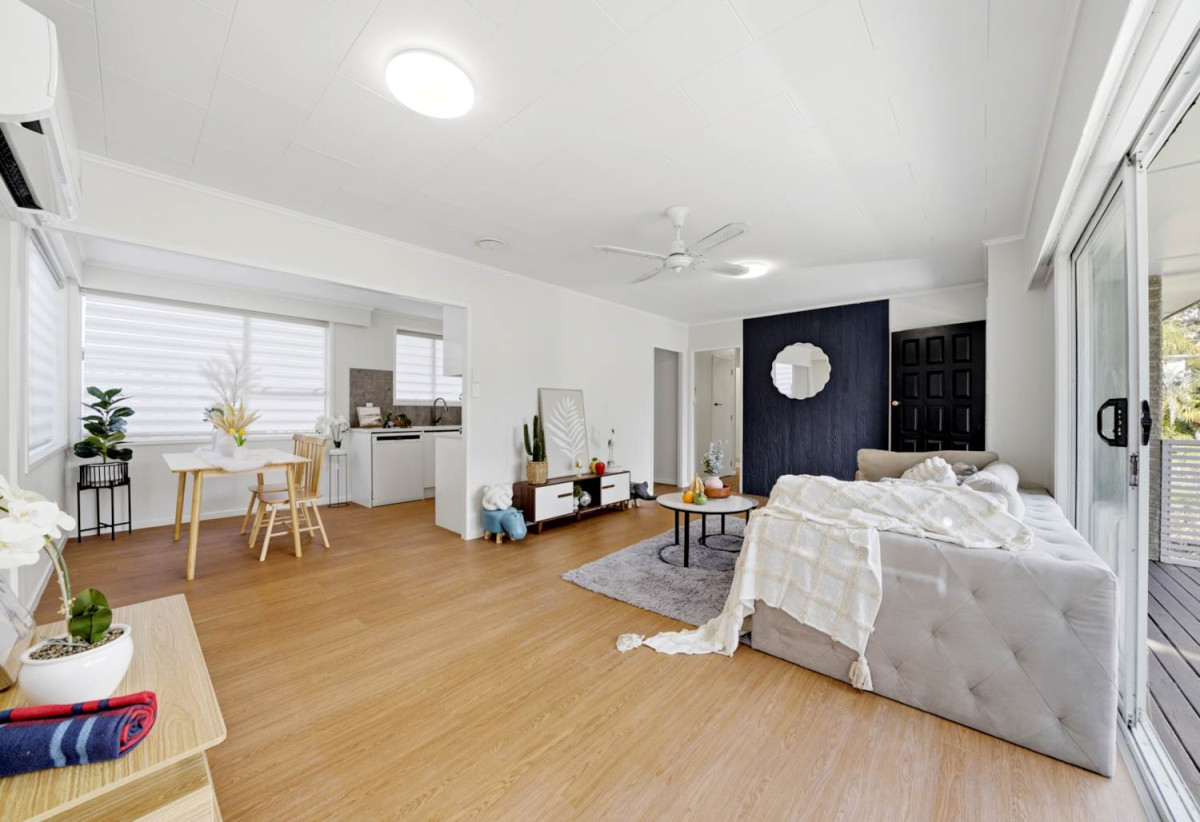 404m2 section, Renovated 3 beds 1 bath house with garage, 55 Peach Road, Glenfield, Auckland