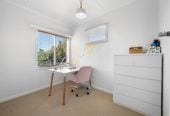 Macleans College zone, Sea Views, 5 beds 2.5 baths house with internal-access single garage, 1/184 Bucklands Beach, Bucklands Beach, Auckland