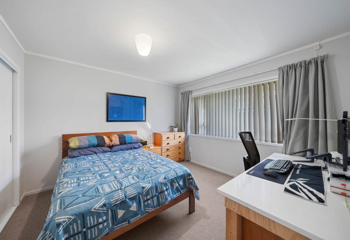 Brick and tile 2 beds 1 bath home with garage, 0.5 km to Papatoetoe Central School, 8/42 Wintere Road, Papatoetoe, Auckland