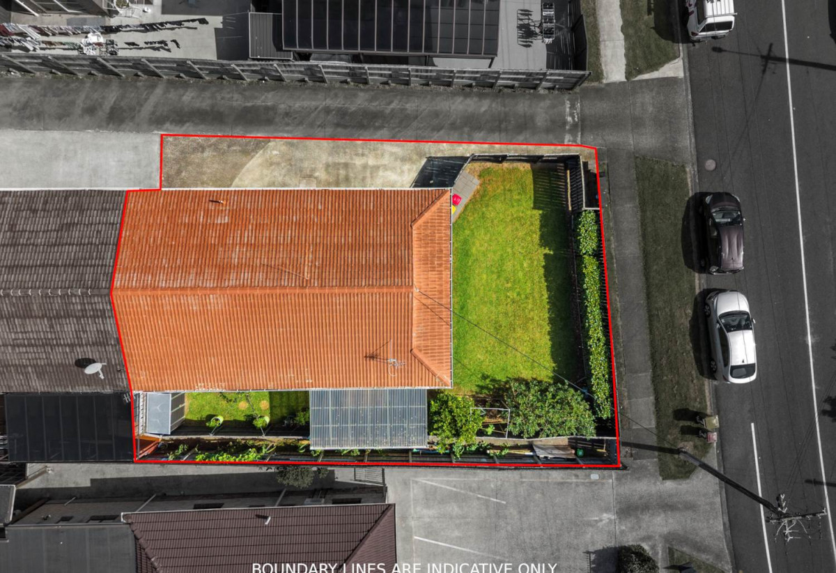 Brick and tile 2 beds 1 bath home with garage, 0.5 km to Papatoetoe Central School, 8/42 Wintere Road, Papatoetoe, Auckland