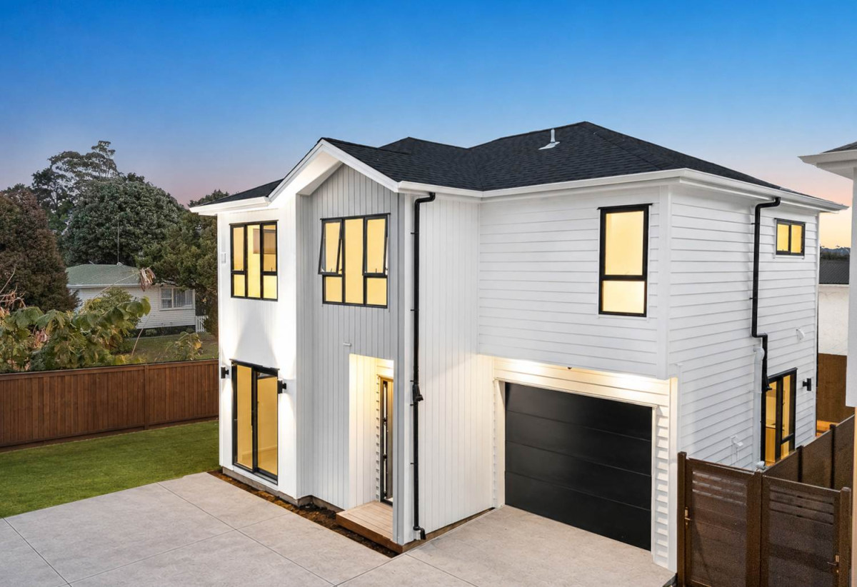 10-year Stamford building warranty, Backing directly onto Henderson Intermediate, 175m2 Brandnew standalone 4 beds 3.5 baths home with garage, Lot 1/18 Glen Norman Avenue, Henderson, Auckland