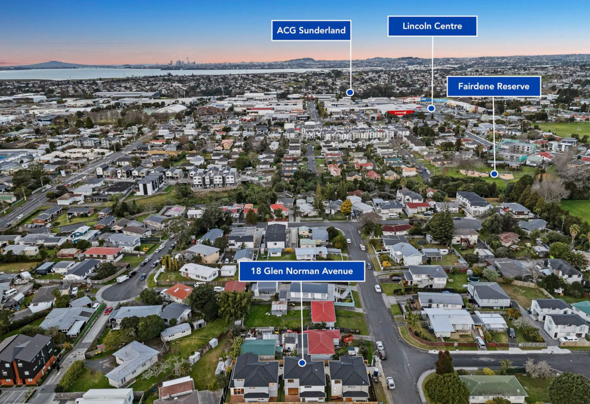 10-year Stamford building warranty, Backing directly onto Henderson Intermediate, 215m2 Brandnew standalone 5 beds (2 ensuites) 3.5 baths home with double garage, 1 ensuite ground floor, Lot 3/18 Glen Norman Avenue, Henderson, Auckland