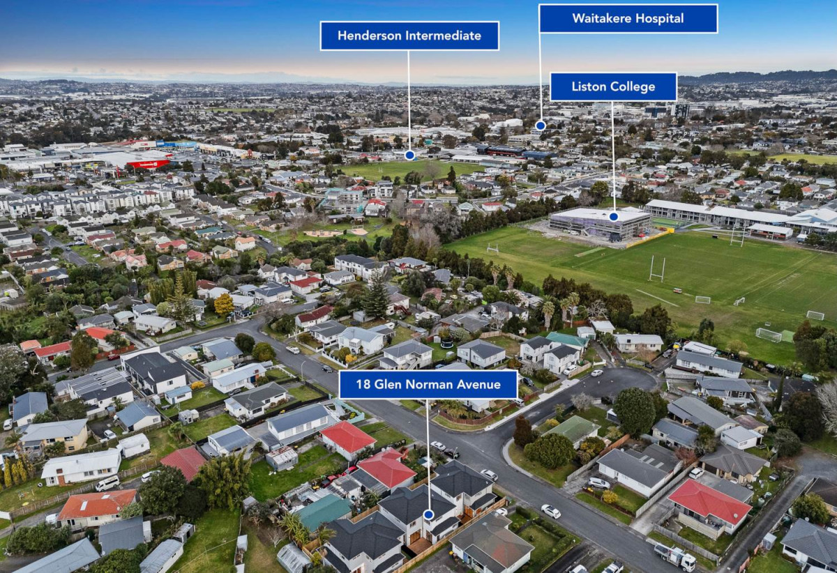 10-year Stamford building warranty, Backing directly onto Henderson Intermediate, 215m2 Brandnew standalone 5 beds (2 ensuites) 3.5 baths home with double garage, 1 ensuite ground floor, Lot 3/18 Glen Norman Avenue, Henderson, Auckland