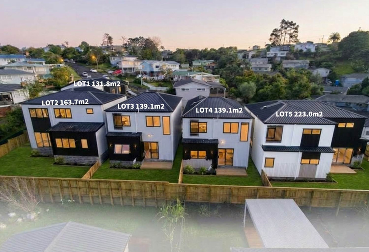 10-year Builder Guarantee, Double Westlake school zone, Brandnew standalone 4 beds 2.5 baths home with garage, Lot1/17 Cypress Place, Sunnynook, Auckland