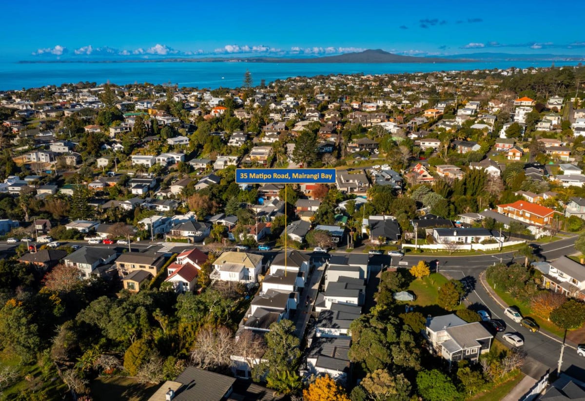 Rangitoto College zone, Brandnew standalone 4 beds 2.5 baths home with garage, Walk to Mairangi Bay Beach, Village & Sports Field | Mairangi Bay School Zone, 3/35 Matipo Road, Mairangi Bay, Auckland