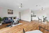 Urgent Sale, Vendor has relocated to Australia, Standalone 3 beds 1 bath house with carport, 2/39 Bayview Road, Bayview, Auckland