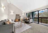 Once over 10 years, Standalone 2 beds 1.5 baths house with carport, 64B Frederick Street, Hillsborough, Auckland