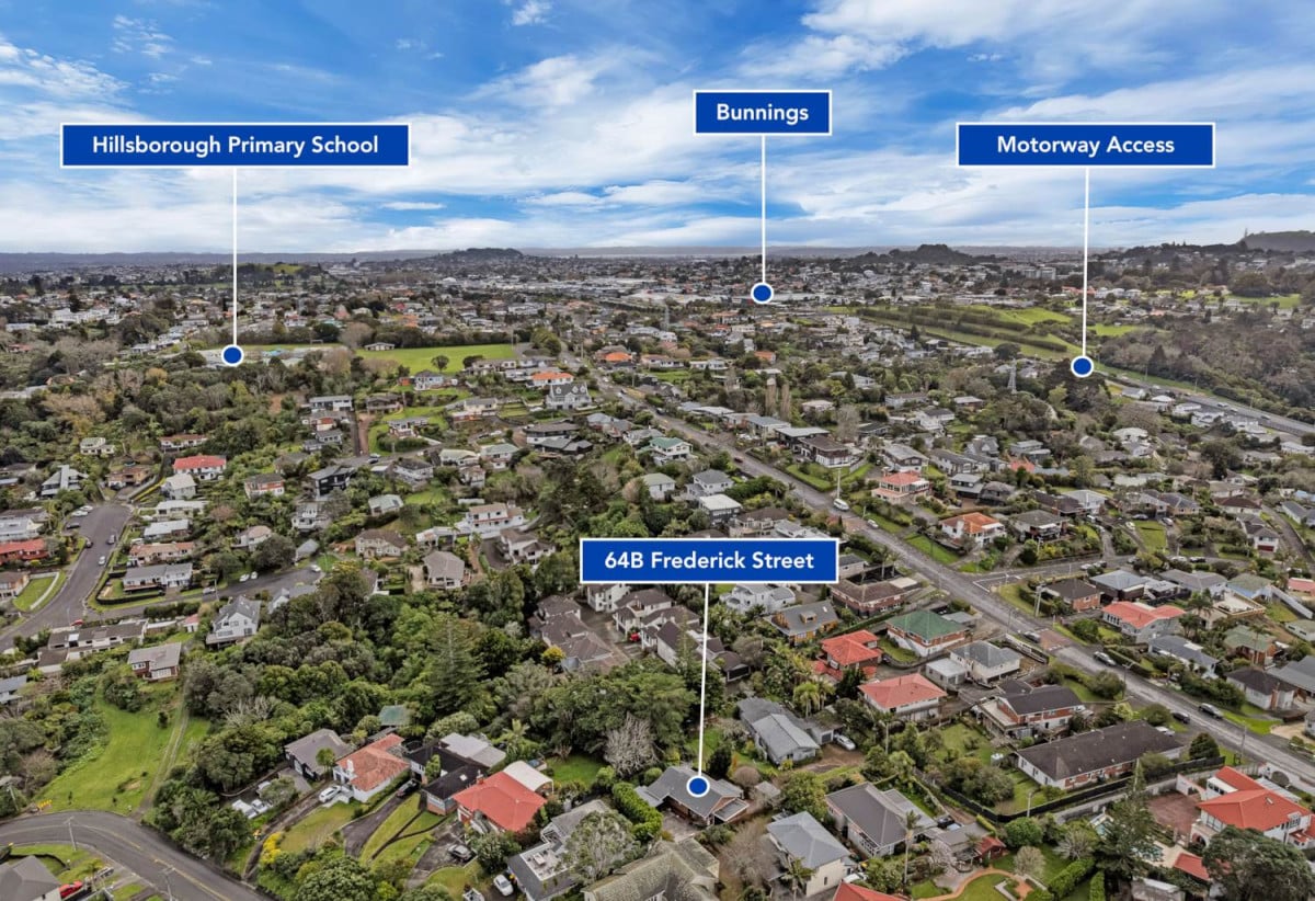 Once over 10 years, Standalone 2 beds 1.5 baths house with carport, 64B Frederick Street, Hillsborough, Auckland
