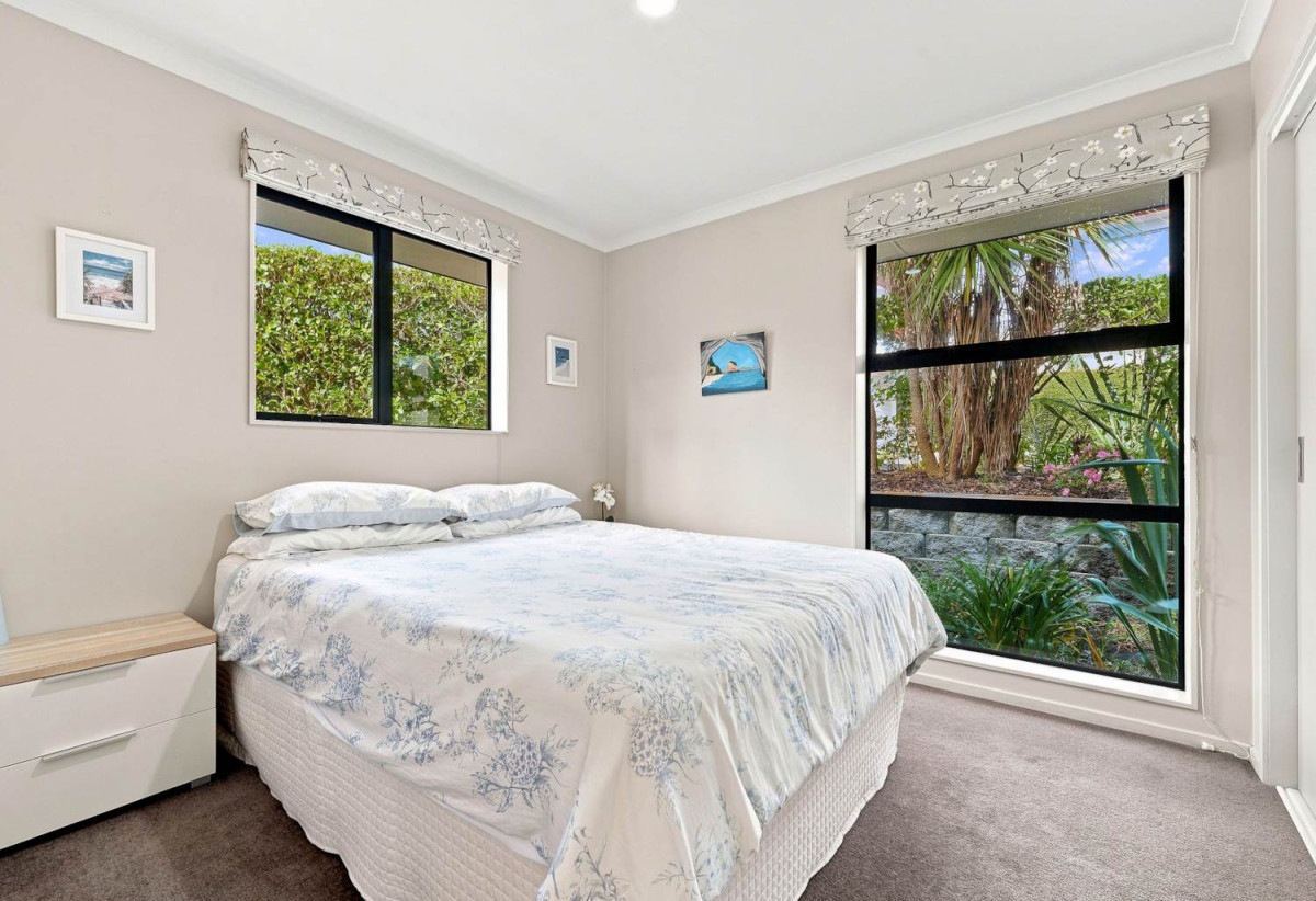 453m2 section, Brick & Panoramic Sea Views, 4 beds 2.5 baths house with double garage, 3 Tainui Street, Torbay, Auckland