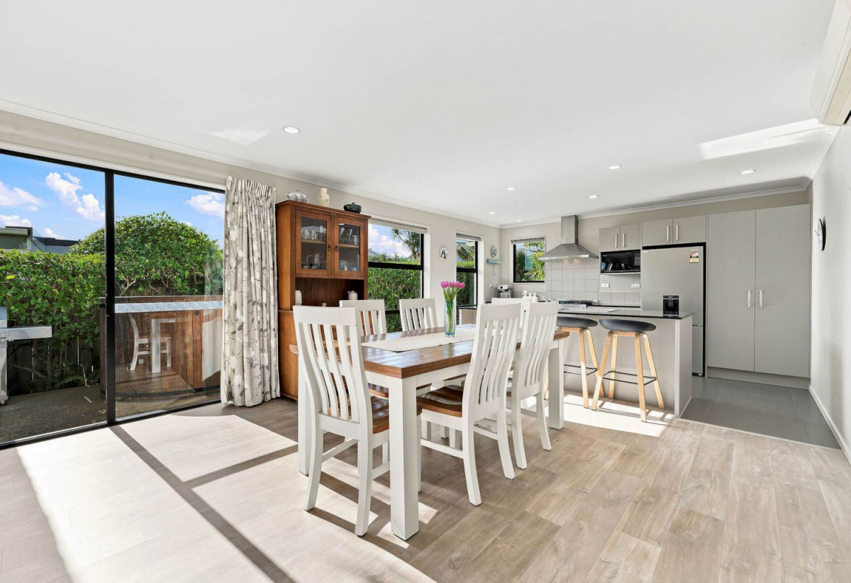 453m2 section, Brick & Panoramic Sea Views, 4 beds 2.5 baths house with double garage, 3 Tainui Street, Torbay, Auckland