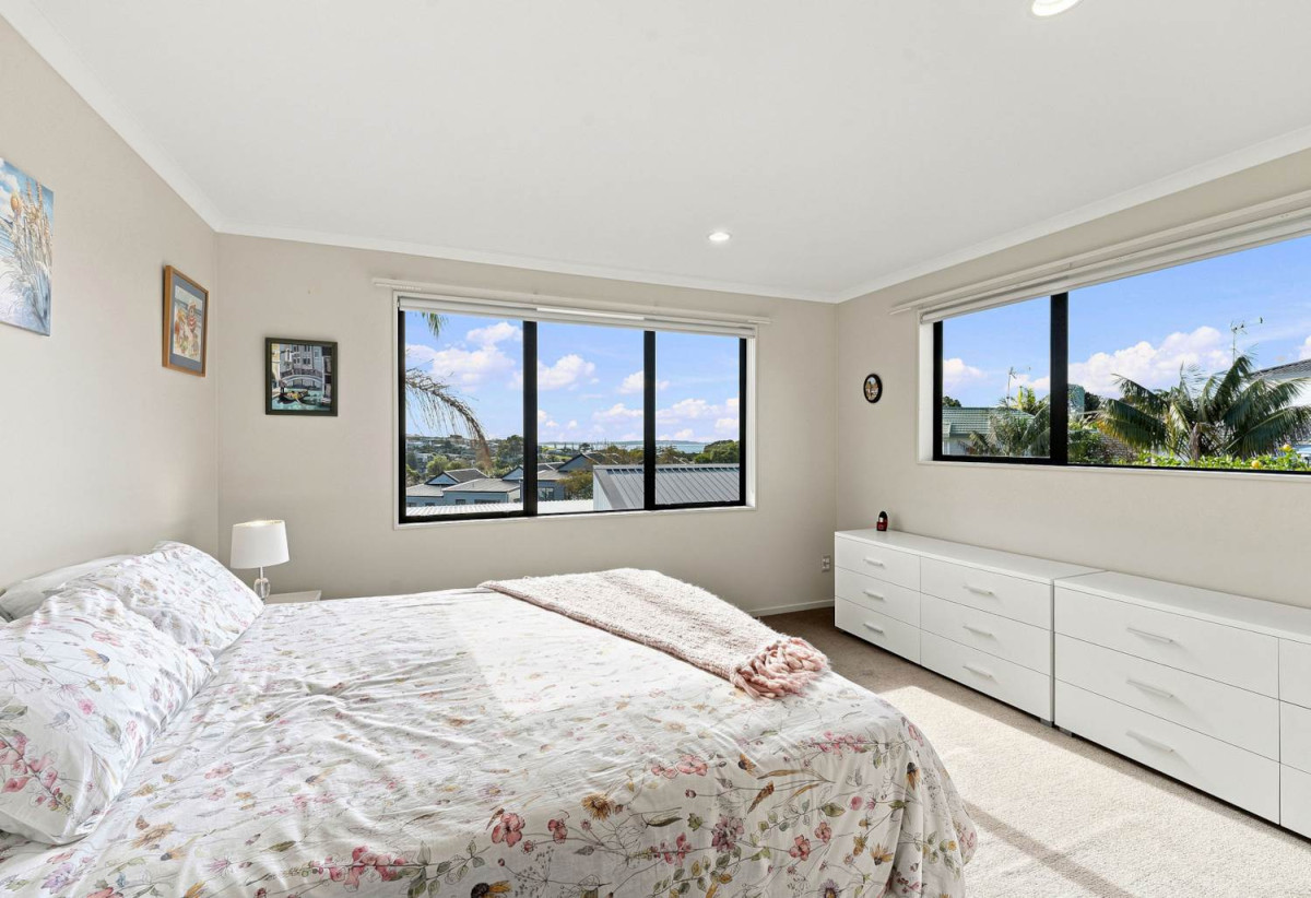 453m2 section, Brick & Panoramic Sea Views, 4 beds 2.5 baths house with double garage, 3 Tainui Street, Torbay, Auckland