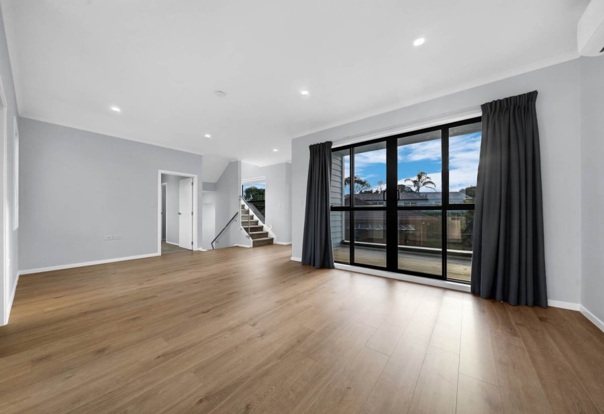 Walk to Macleans & BBI, Standalone 4 beds 4 baths home with double garage, Lot 3/185 Bucklands Beach Road, Bucklands Beach, Auckland