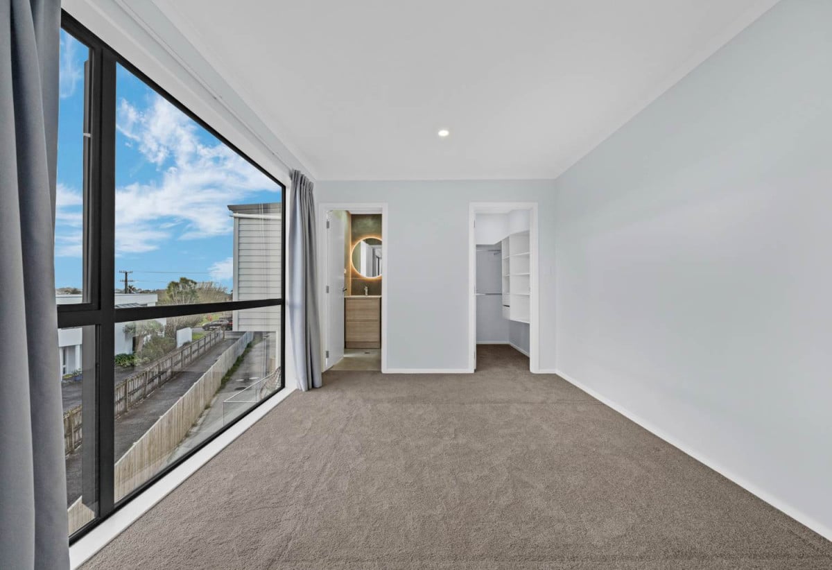 Walk to Macleans & BBI, Standalone 4 beds 4 baths home with double garage, Lot 3/185 Bucklands Beach Road, Bucklands Beach, Auckland