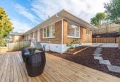 Double Westlake school zone, Renovated Brick and tile 3 beds 1 bath home with carport, 3/28 Gordon Avenue, Milford, Auckland