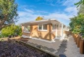 Double Westlake school zone, Renovated Brick and tile 3 beds 1 bath home with carport, 3/28 Gordon Avenue, Milford, Auckland