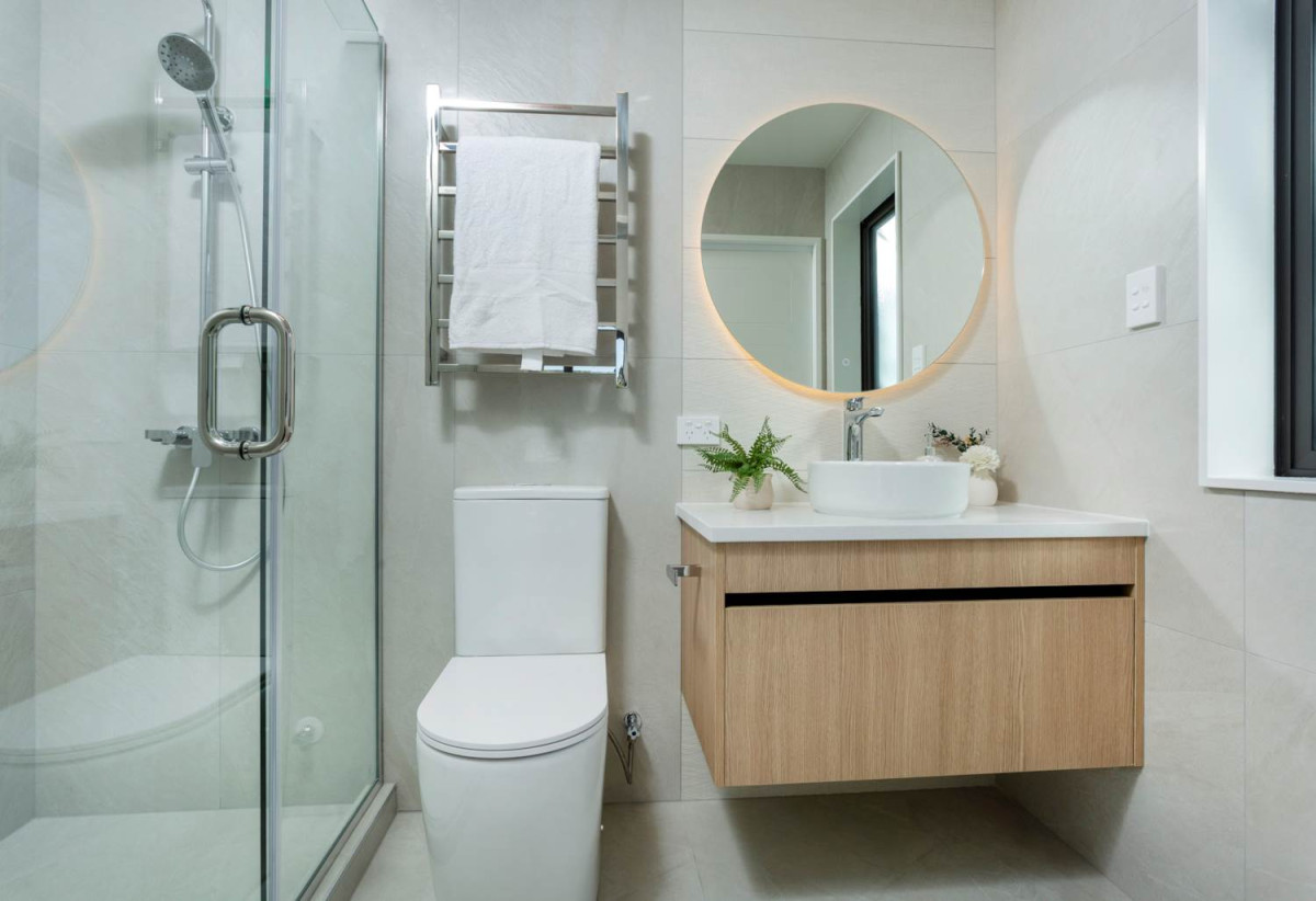 Stamford 10 Years building warranty., Rangitoto College zone, Brandnew standalone 4 beds 2.5 baths home with garage, Lot 2/35 Matipo Road, Mairangi Bay, Auckland