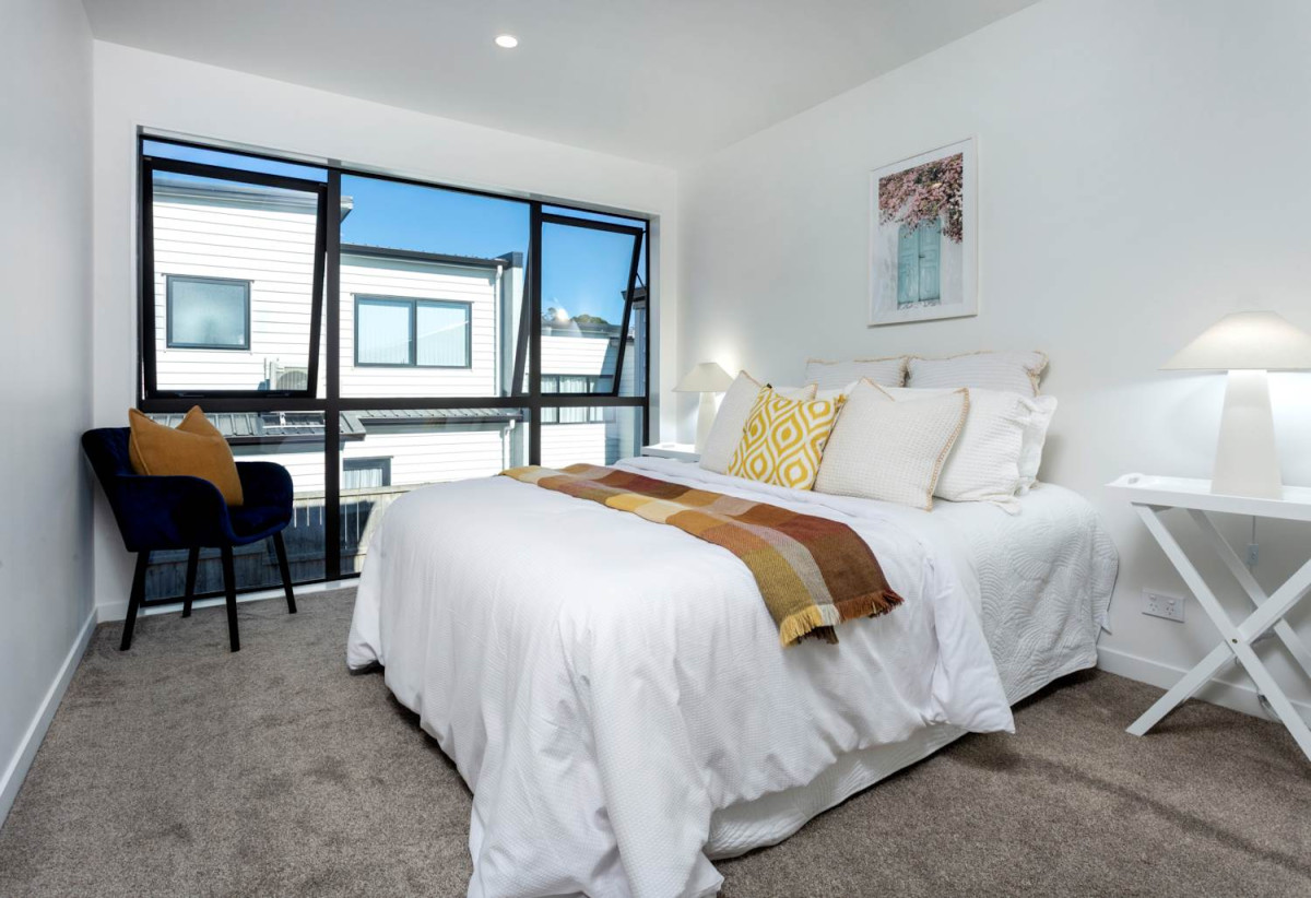 Stamford 10 Years building warranty., Rangitoto College zone, Brandnew standalone 4 beds 2.5 baths home with garage, Lot 2/35 Matipo Road, Mairangi Bay, Auckland