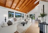 Rangitoto College and Westlake school zone, 708m2 section, Renovated 3 beds 2 baths house with double garage, 6 Tree Fern Trail, Campbells Bay, Auckland