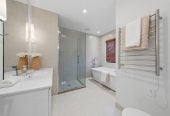 Rangitoto College and Westlake school zone, 708m2 section, Renovated 3 beds 2 baths house with double garage, 6 Tree Fern Trail, Campbells Bay, Auckland