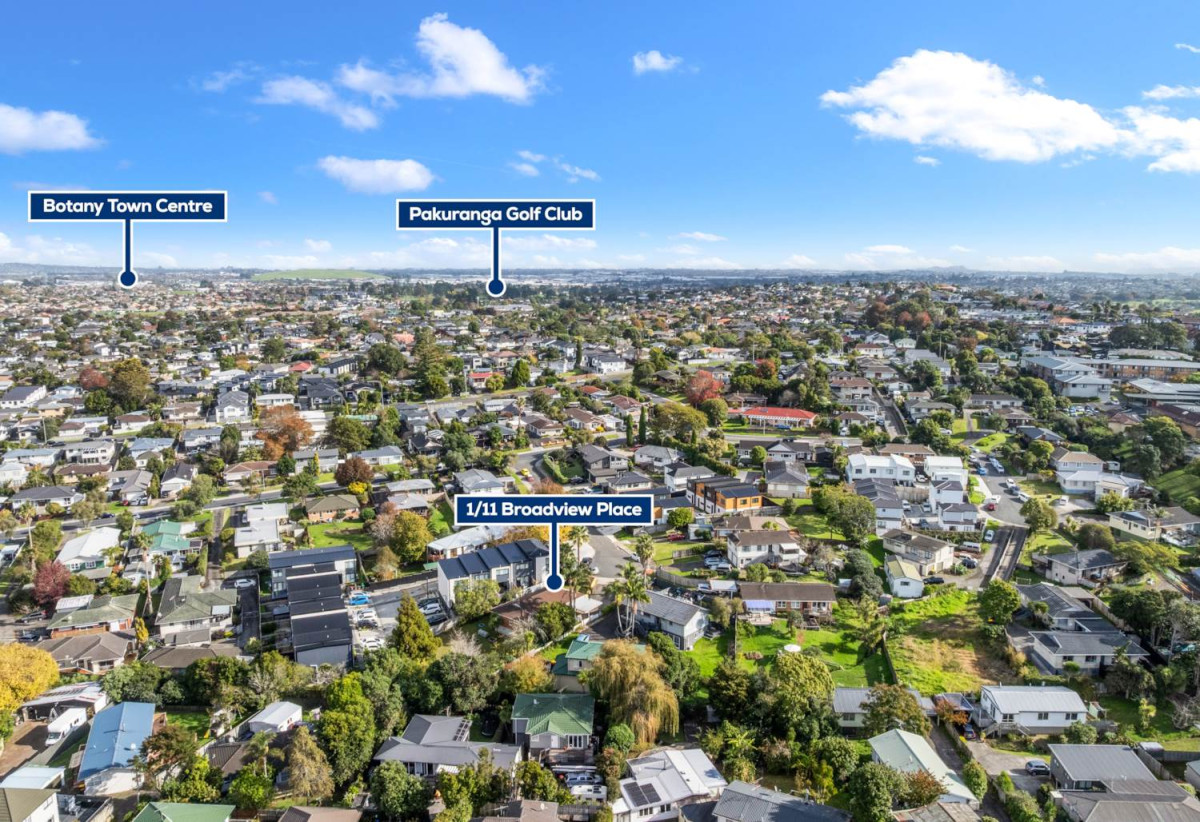 For rent, 2 beds 1 bath home with carport, available 6th August, 11A Broadview Place, Howick, Auckland