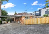 For rent, 2 beds 1 bath home with carport, available 6th August, 11A Broadview Place, Howick, Auckland