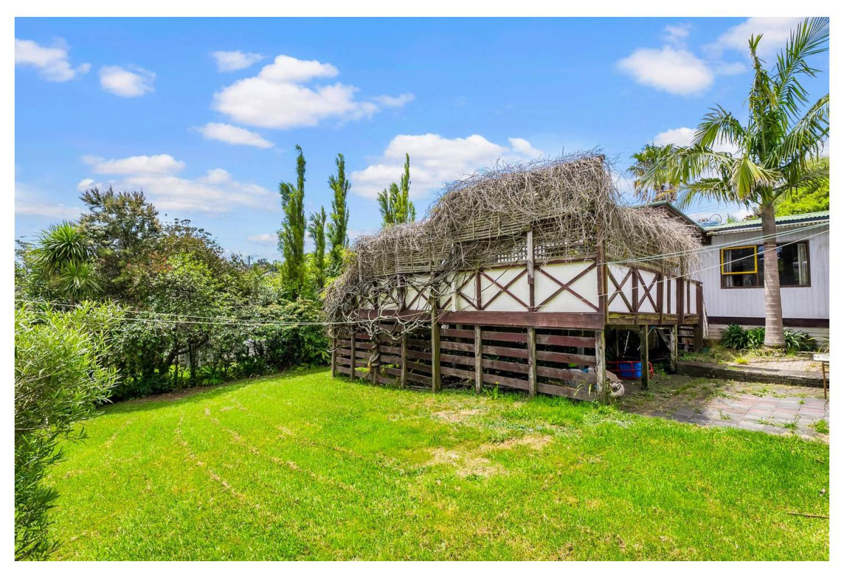 943m2 section, Tenants in place – income from day one, 2 beds 1 bath house with carport, Near beaches, shops, schools, transport, 355 Whangaparaoa Road, Stanmore Bay, Auckland