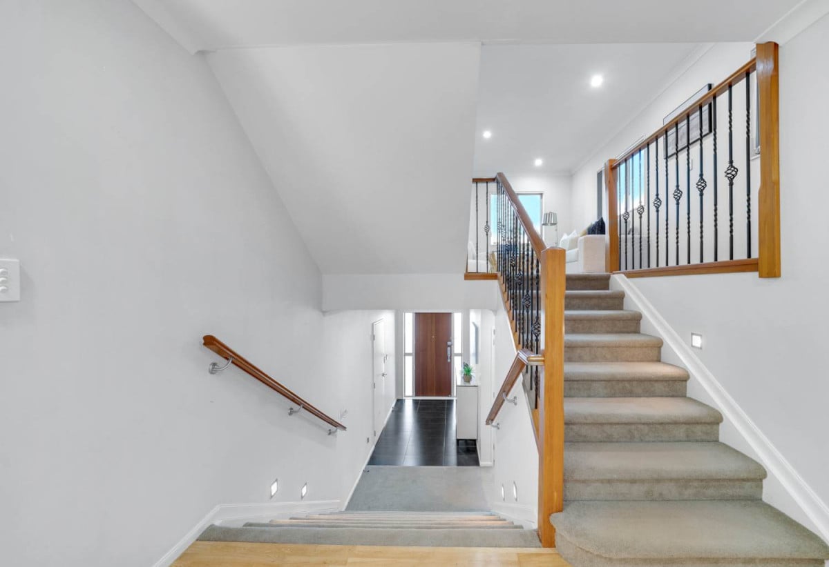 Owners downsizing–Too Big For Only Three in Mission Heights, 5 beds 3 baths house with double garage, 0.3 km to Mission Heights Junior College, 20 Viera Drive, Flat Bush, Auckland