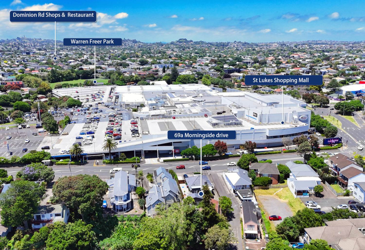 Double Grammar school zone (Mt Albert Grammar School, Auckland Girls’ Grammar School), Walk to St Lukes Mall | Fully Renovated 4 beds 2.5 baths house with car parks, 69A Morningside Drive, St Lukes, Auckland