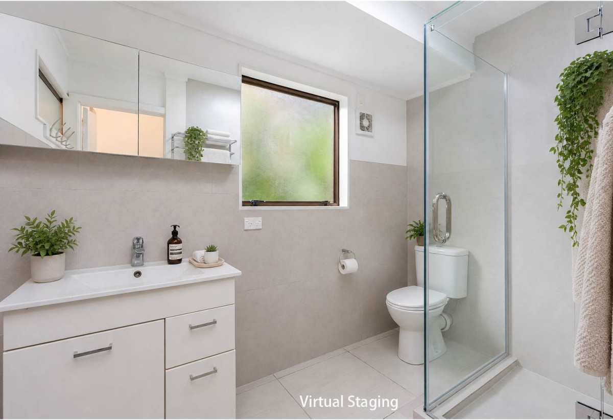 Double Grammar school zone (Mt Albert Grammar School, Auckland Girls’ Grammar School), Walk to St Lukes Mall | Fully Renovated 4 beds 2.5 baths house with car parks, 69A Morningside Drive, St Lukes, Auckland