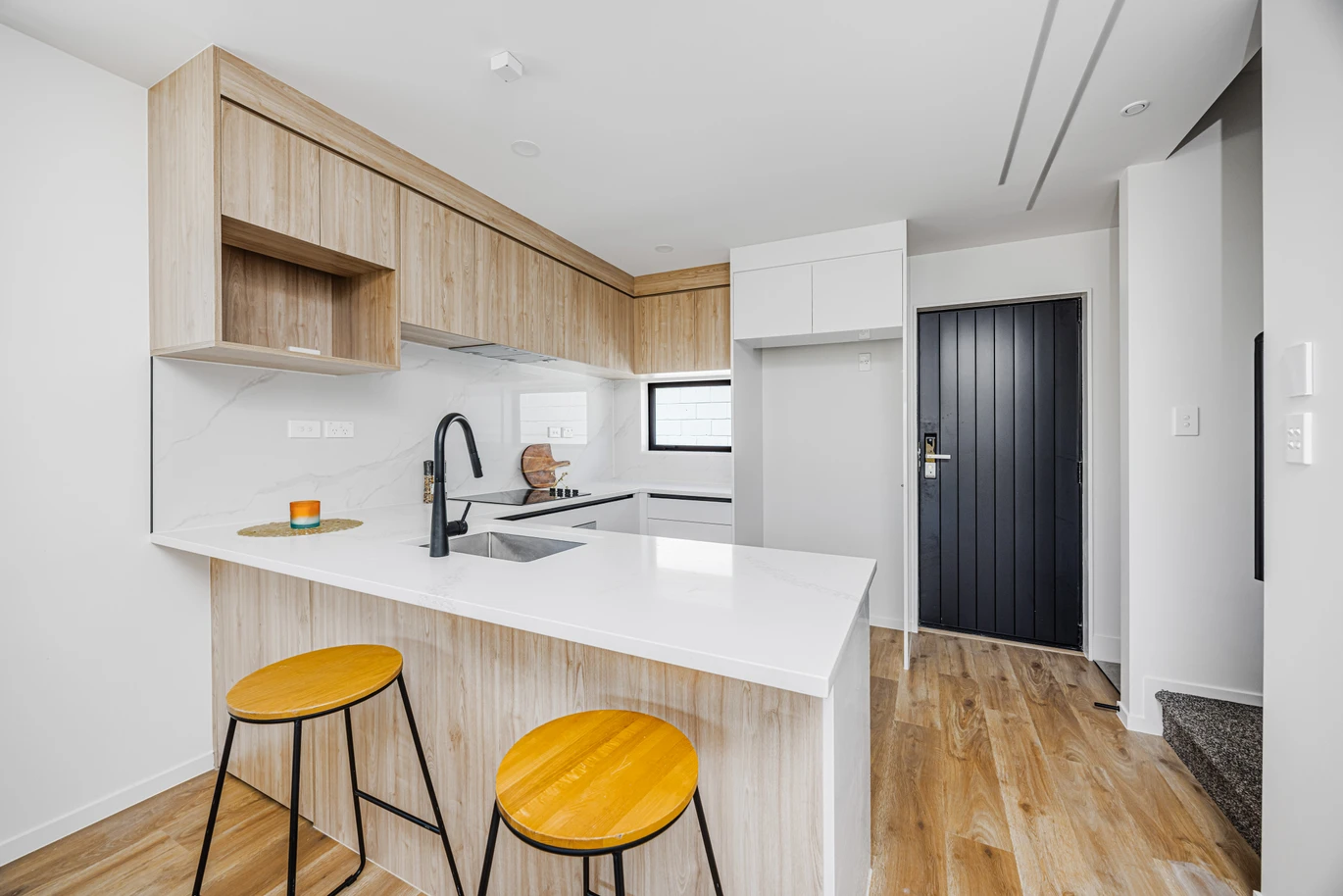Urgent sale, 10-year Stamford building warranty, Brandnew freehold 2 beds 1.5 bath home with car park, no Body Corporate or Residents’ Society fees, 35B Albert Street Otahuhu, Auckland