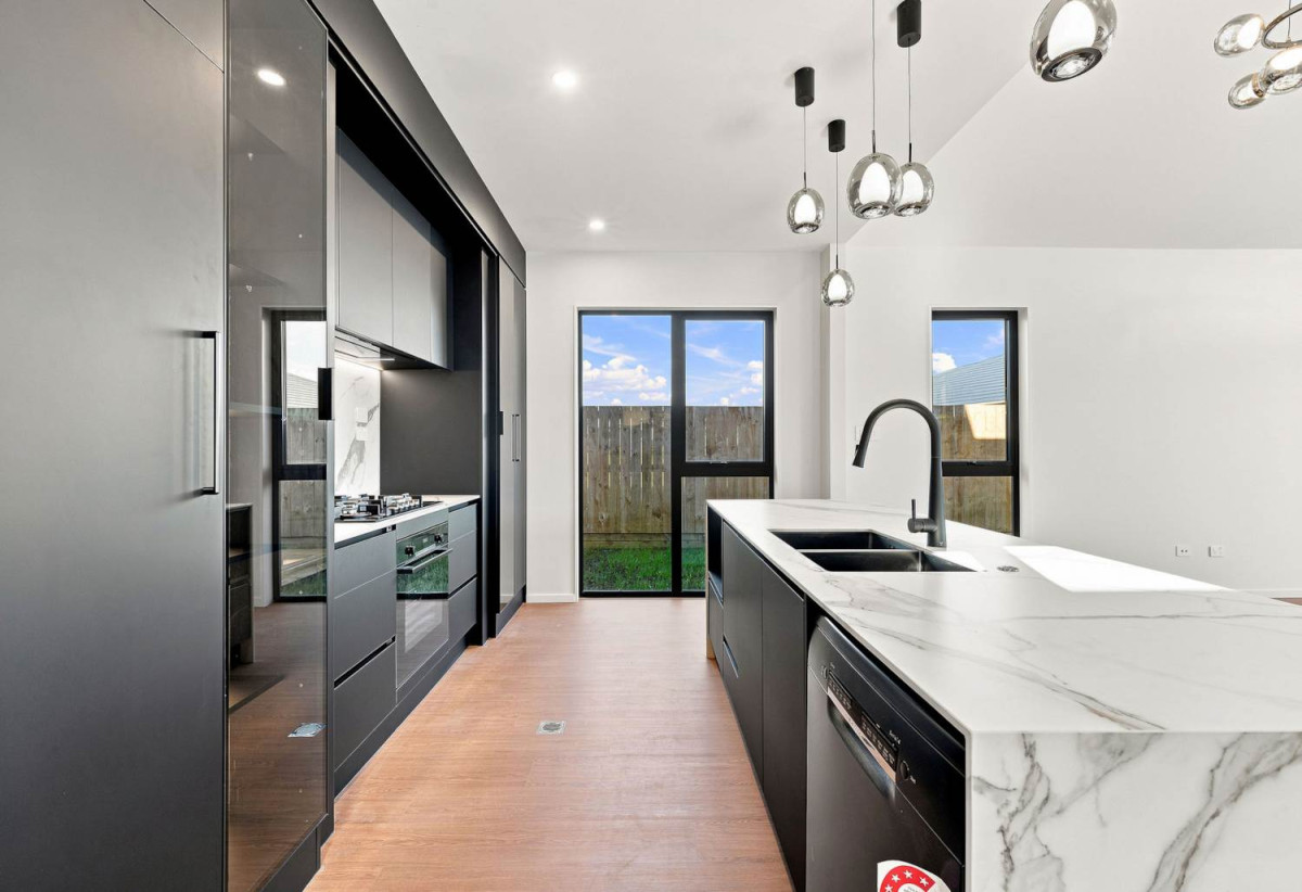 Home and income, 571m2 section, 2 kitchens, Brandnew 5 beds + study 4.5 baths house with double garage and 2 beds granny, 3 Paihere Street, Huapai, Auckland
