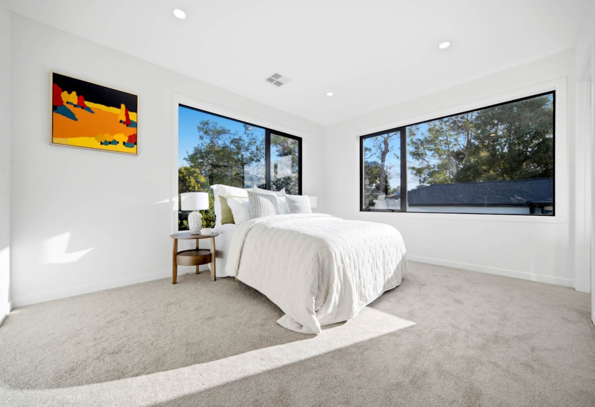 Rangitoto College zone, 2 kitchens, Brandnew standalone 6 beds 4.5 baths home with double garage, Lot 2/21 Philson Terrace, Browns Bay, Auckland