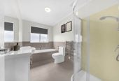 Brick and weatherboard 5 beds (4 doubles + 1 single) 2.5 baths house with double garage, 33 Hain Avenue, Mangere East, Auckland