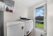 Brick and weatherboard 5 beds (4 doubles + 1 single) 2.5 baths house with double garage, 33 Hain Avenue, Mangere East, Auckland