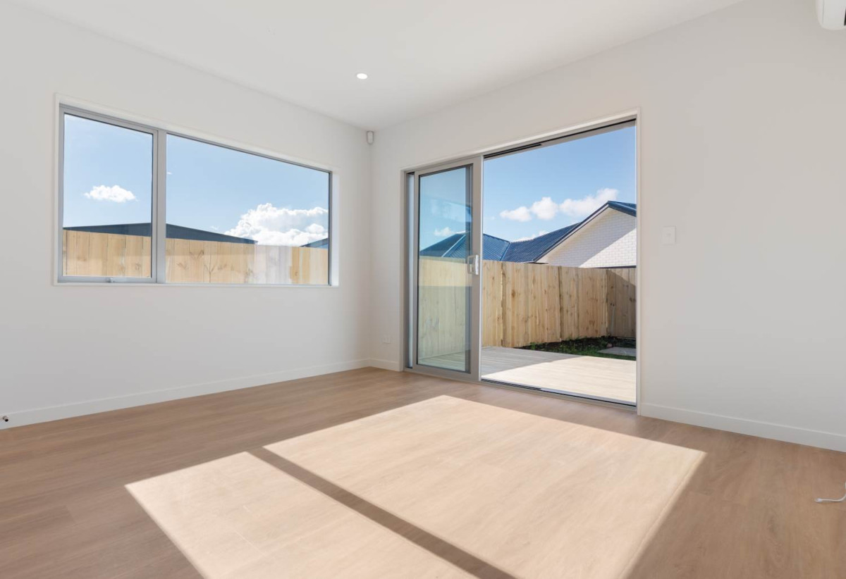 Brandnew 3 beds 2.5 baths house with garage, 24 Mangapu Road, Opaheke, Auckland