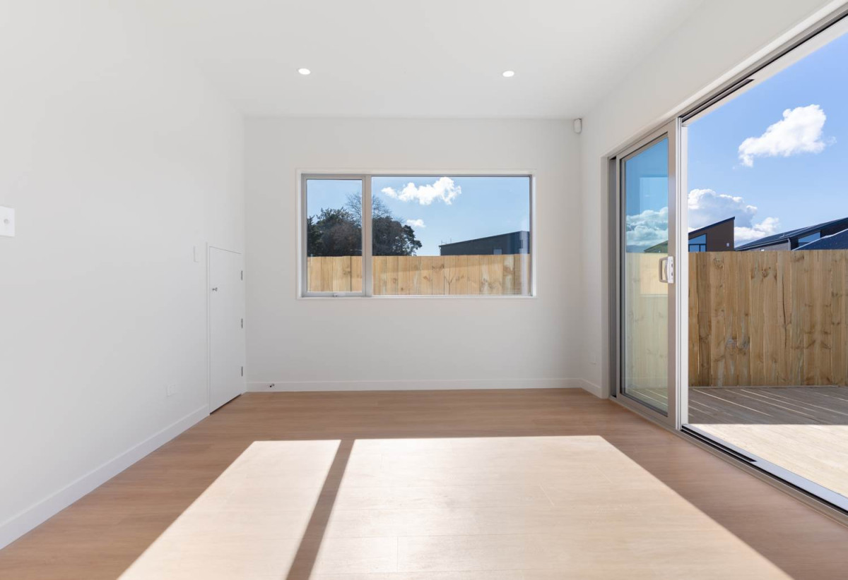 Brandnew 3 beds 2.5 baths house with garage, 24 Mangapu Road, Opaheke, Auckland