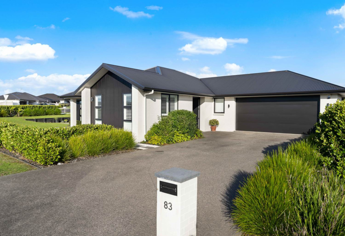 Overseas Vendors Say Sell, 640m2 section, 4 beds 2 baths house with double garage, 83 Harriet Johnston Drive, Pokeno