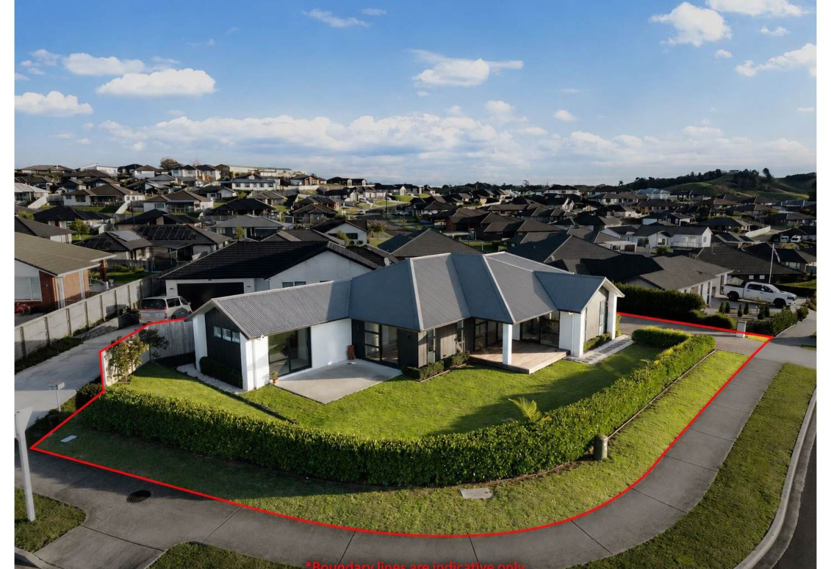 Overseas Vendors Say Sell, 640m2 section, 4 beds 2 baths house with double garage, 83 Harriet Johnston Drive, Pokeno