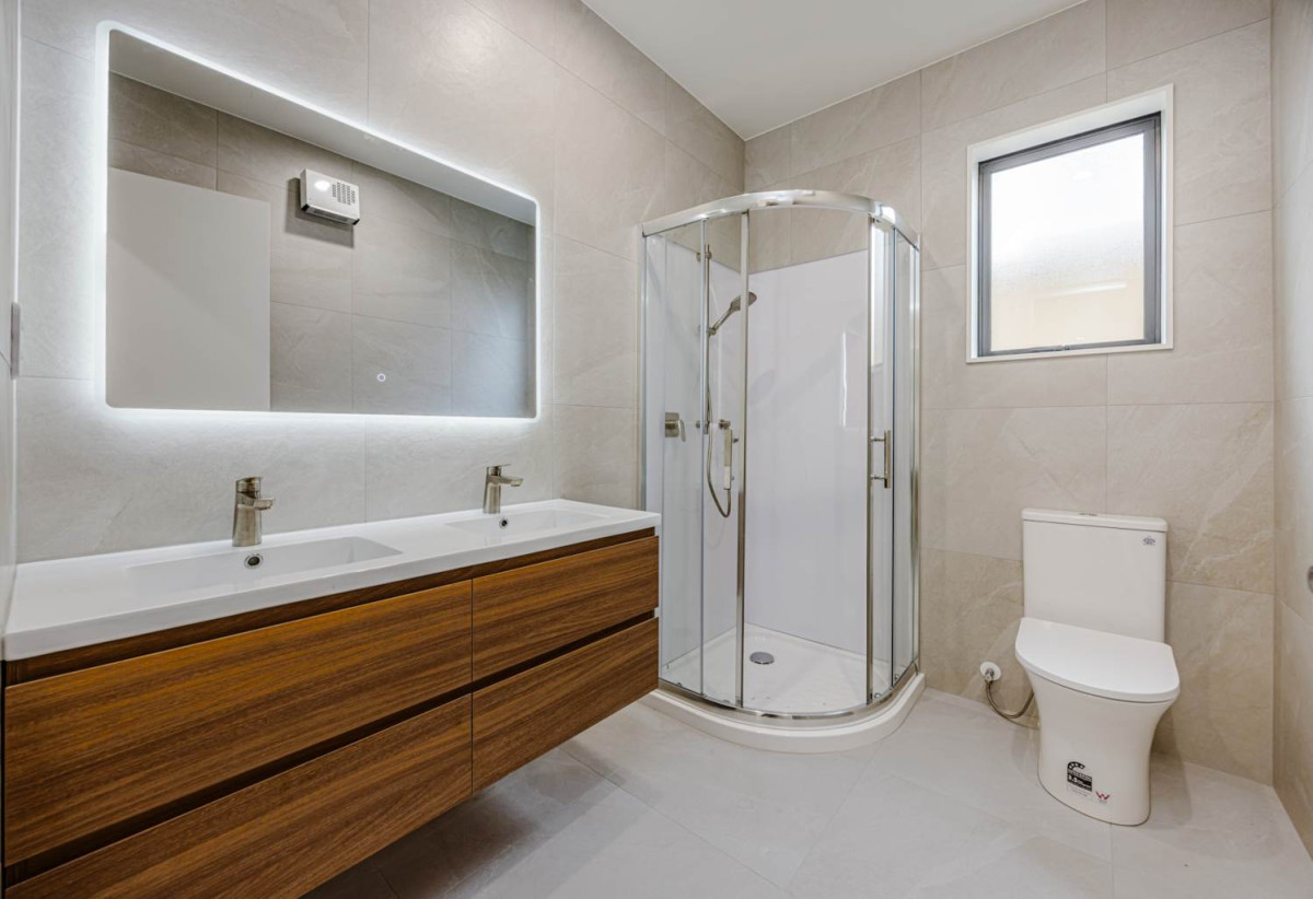 Brandnew duplex 3 bedrooms (2 doubles + 1 single/home office) 1 bath, 2 car parks, 16 Ihi Place, Karaka, Auckland