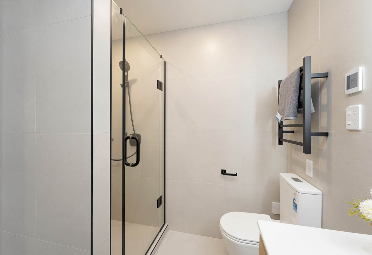 Brandnew freehold 2 beds 1.5 baths home, No Body Corporate Fees, Lot 3/36 Meadowood Drive, Unsworth Heights, Auckland