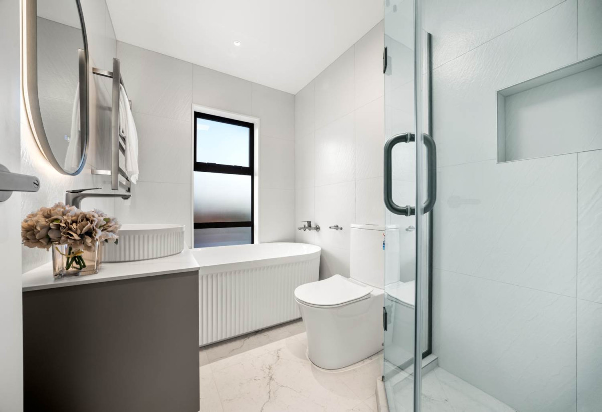 Brandnew 4 Bedrooms | 2.5 Bathrooms | Single Garage with EV Plug | Private Yard, Lot 1/28 Stapleford Crescent, Browns Bay, Auckland