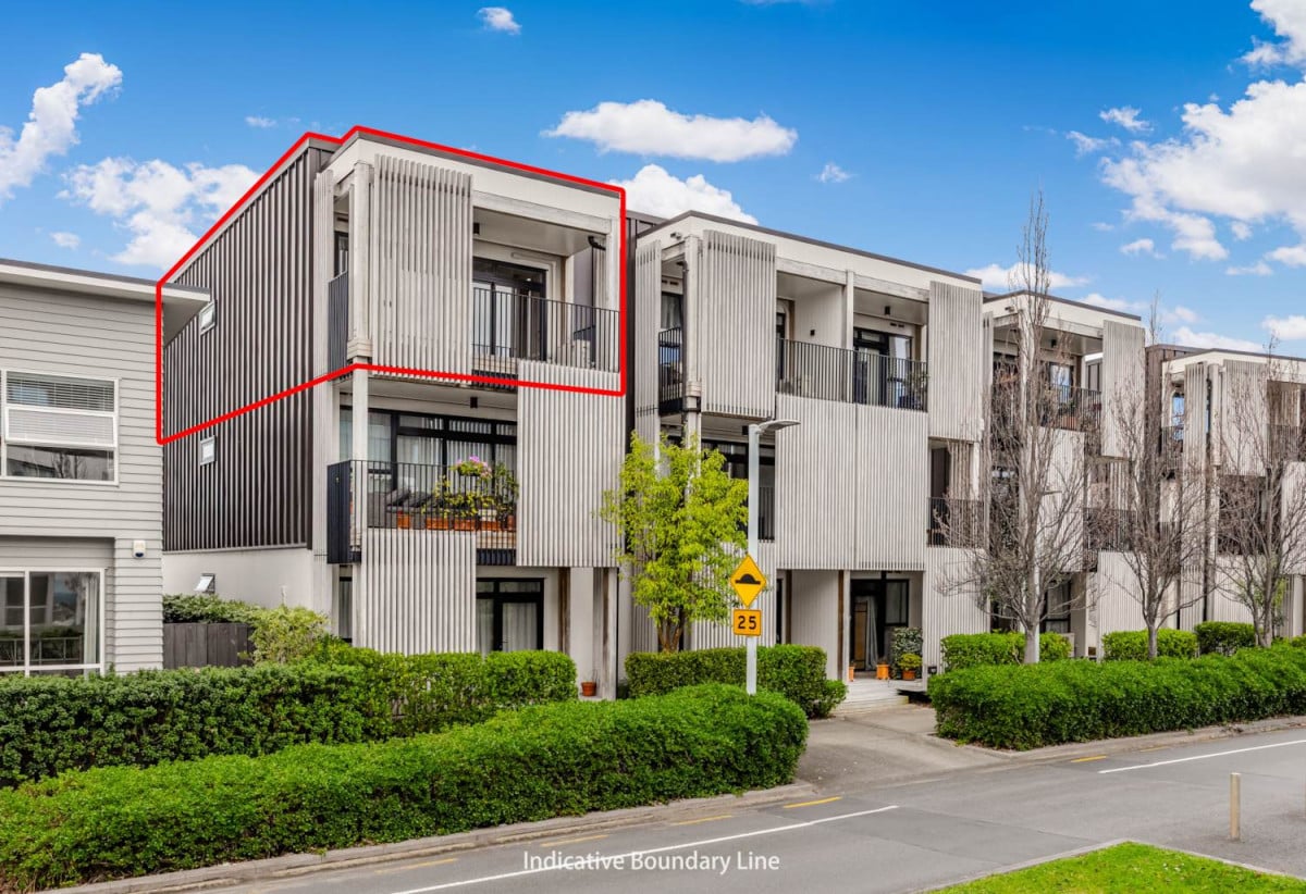 2 beds 1 bath apartment, 2 car parks and a storage locker, 12/169 Hobsonville Point Road, Hobsonville, Auckland